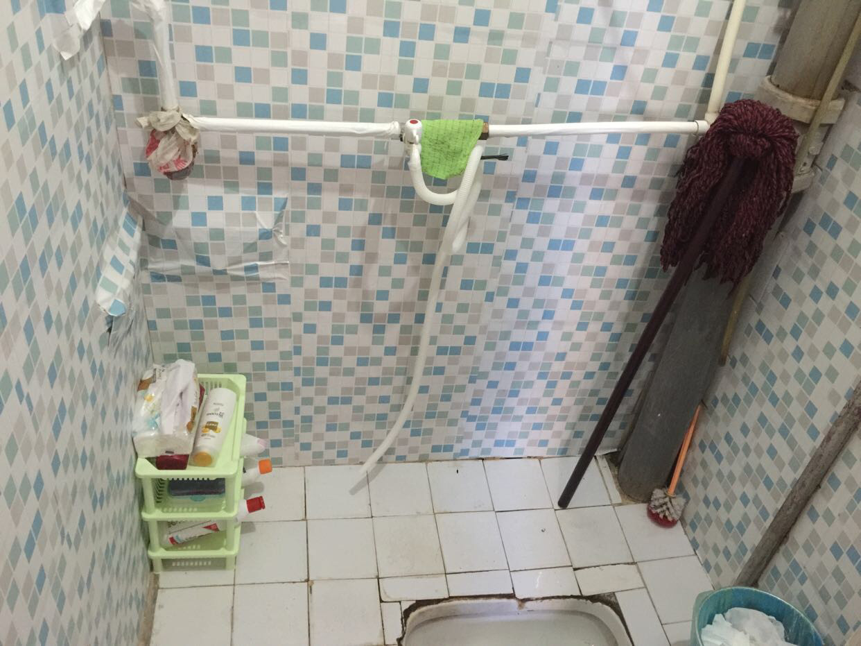 晒晒我的婚房,又脏又烂,如同百年荒宅,我估计你看了都害怕!