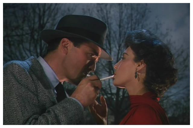 艾娃|艾娃加德纳：唯一把英女王比下去的女明星，气质高贵，靠美貌上位