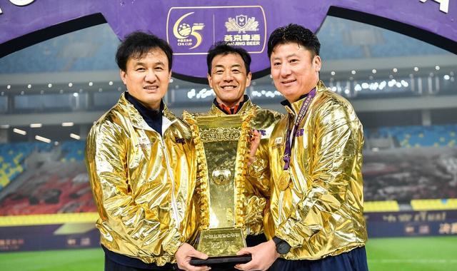 |下午14点！山东媒体带来最新消息：山东足球成赢家，球迷齐声点赞
