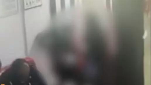 男子KTV内持刀行凶，连捅朋友12刀，2人不幸身亡