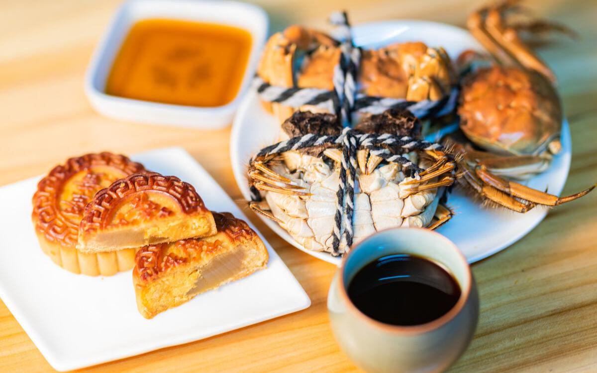 饮食|张文宏主任提醒:这类食物别吃太多,可能危害健康,影响寿命!