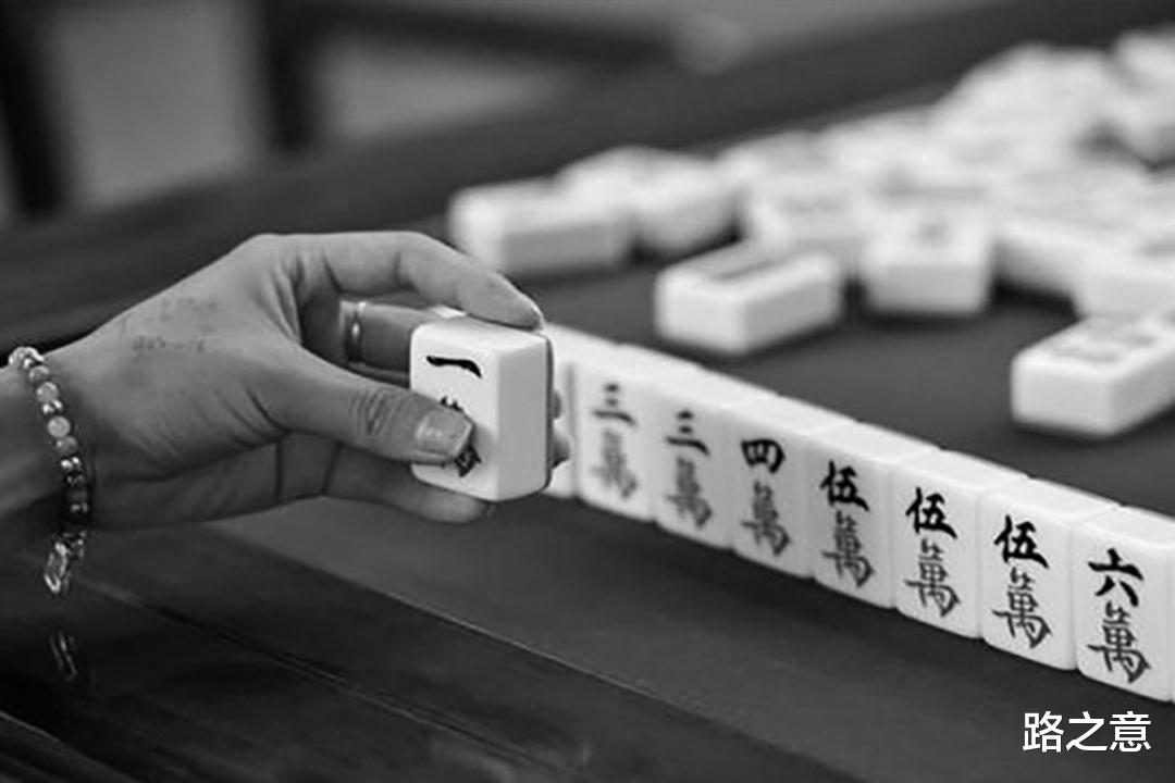男子试图以婚姻摆脱清贫,却掉进了富婆的圈套!1996年安徽情杀案