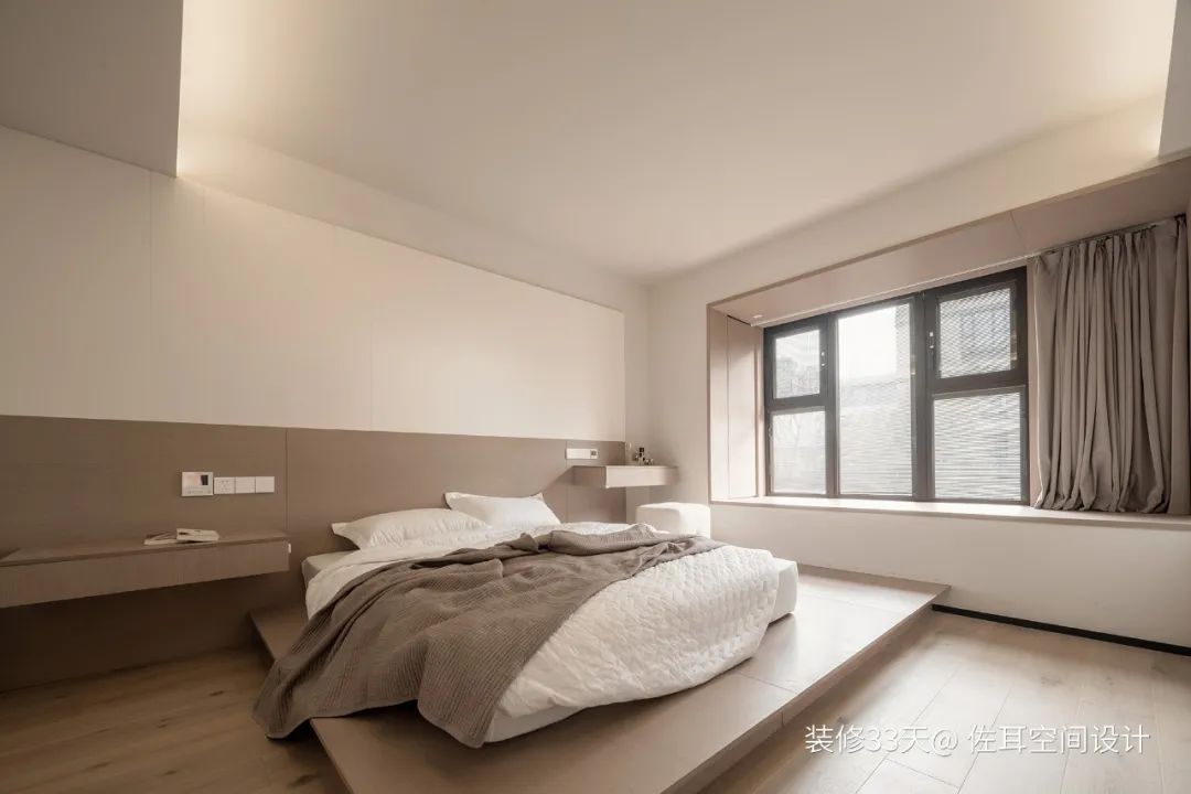 装修设计:125平现代简约素雅温馨三室