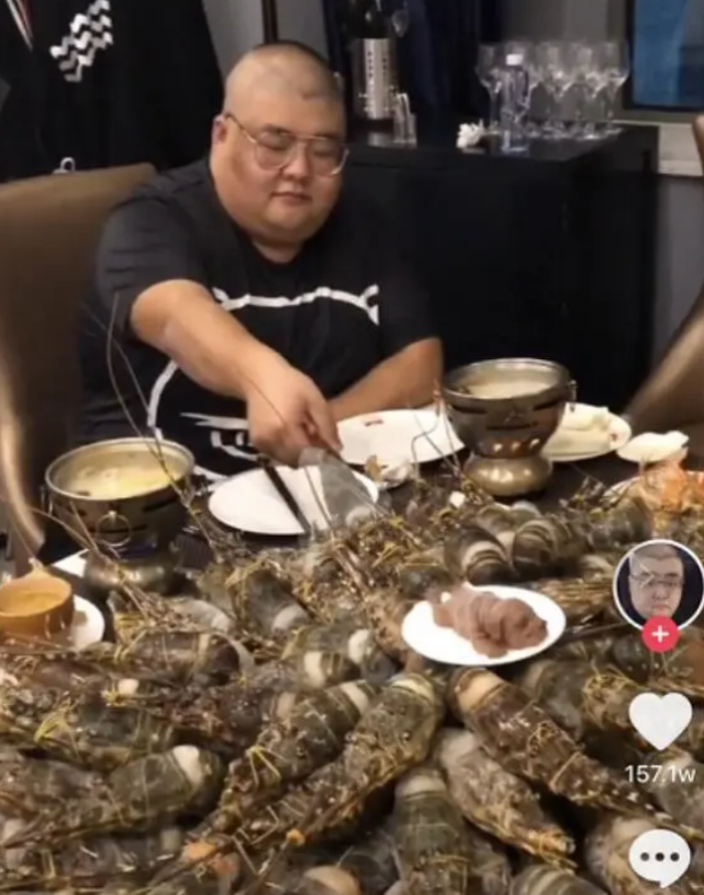 互联网大会|假扮“班主任”？该管管这类型的网红了，网络上应该传递的是正能量