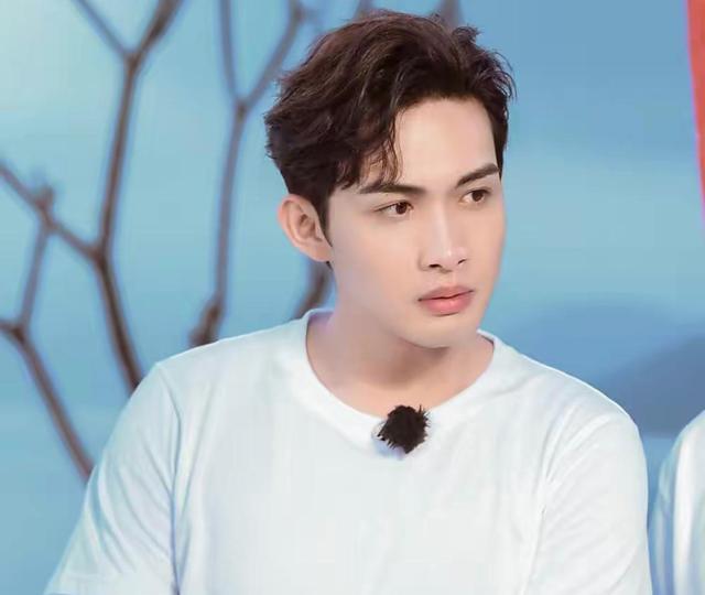 景甜|张彬彬为人仗义，看他怎么对景甜就知道了，怎么就吸引不了景甜呢