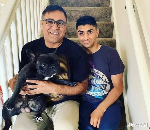 迪丽热巴|TVB知名绿叶晒全家福!孙儿像洋娃娃,想让儿媳生10个遭网友炮轰