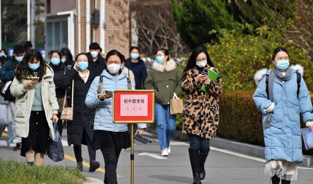 选调生|选调生陆续开启招聘，符合这3个条件可以报名！有五险一金！