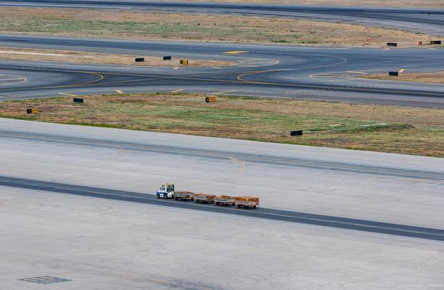 |新疆自驾游路线推荐,为啥说新疆自驾游需要托运汽车?