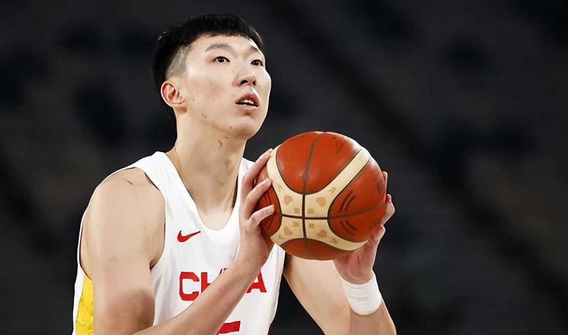 |广东男篮11连胜,周琦冲浪引质疑,台湾联赛全力追求林书豪