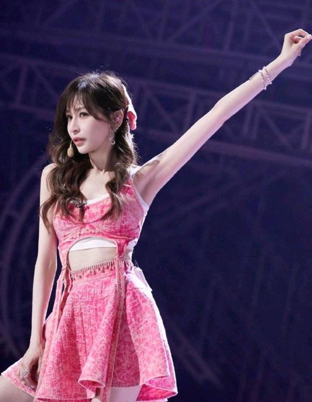 乘风破浪的姐姐|三季浪姐两个皇族——一个是作妖达人,另一个就是干饭能人!