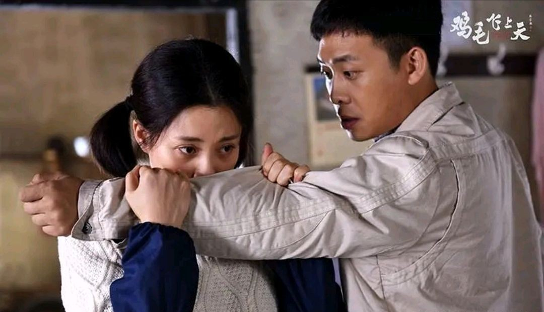 殷桃|“大满贯视后”殷桃：与富商、足坛名将均有交往，为何无人敢娶？