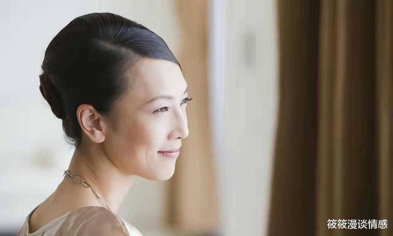 40岁女保姆：60岁男雇主不顾儿子反对，坚持要跟我在一起生活