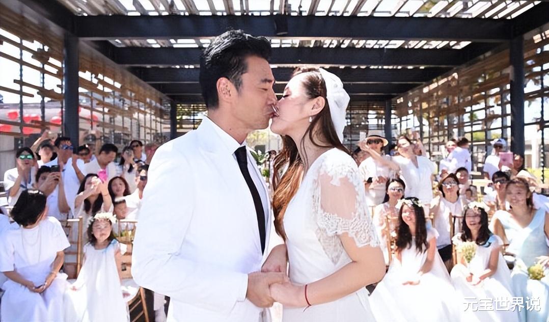 钟镇涛|范姜:陪钟镇涛渡过难关,替他偿还一亿多债务,拍拖17年才结婚