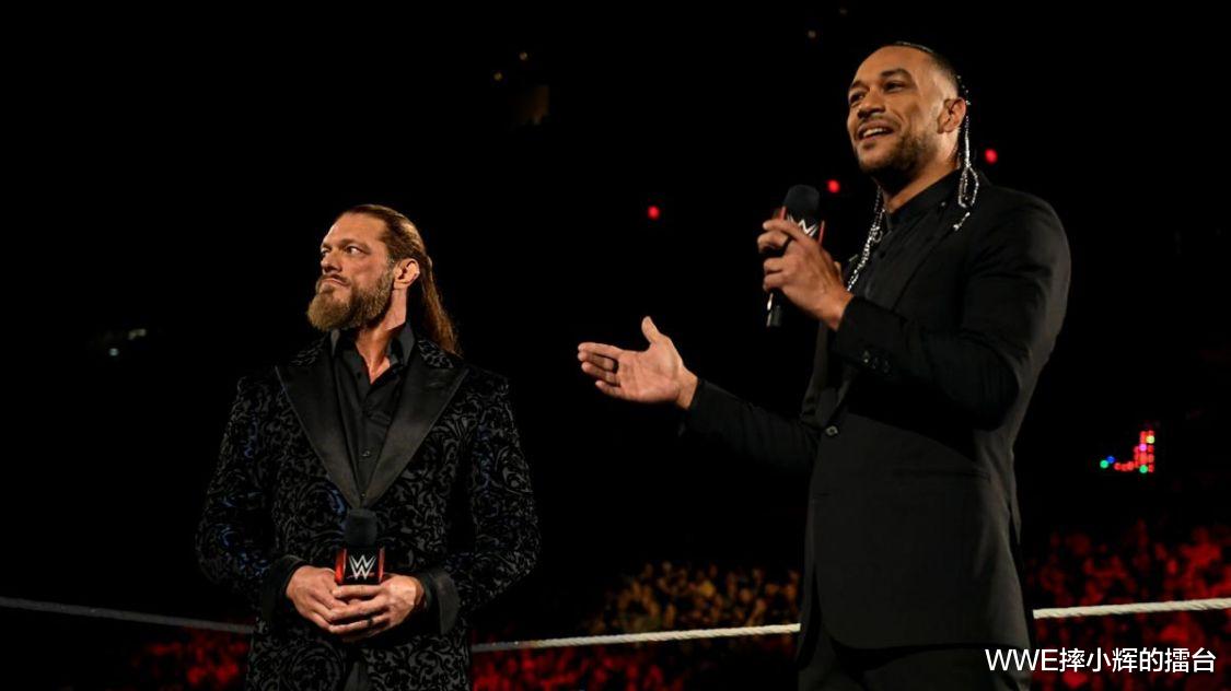 艾吉|WWE名人堂艾吉也带不动？猎魔射手达米安成最卑微的反派人物！