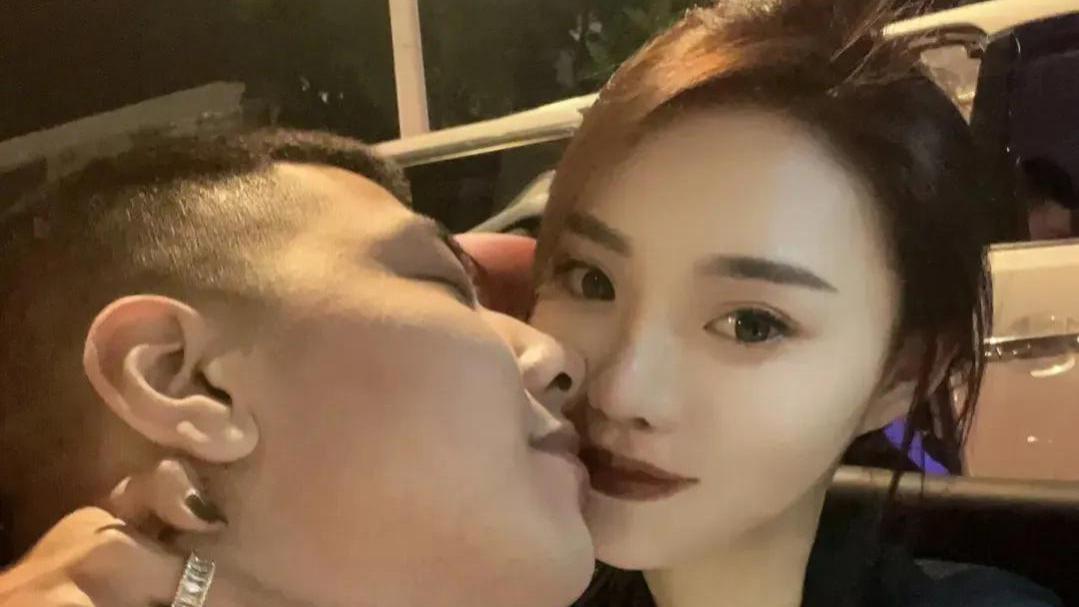 |网红妈妈把儿子前女友扒得一丝不挂，爆料太劲爆了！