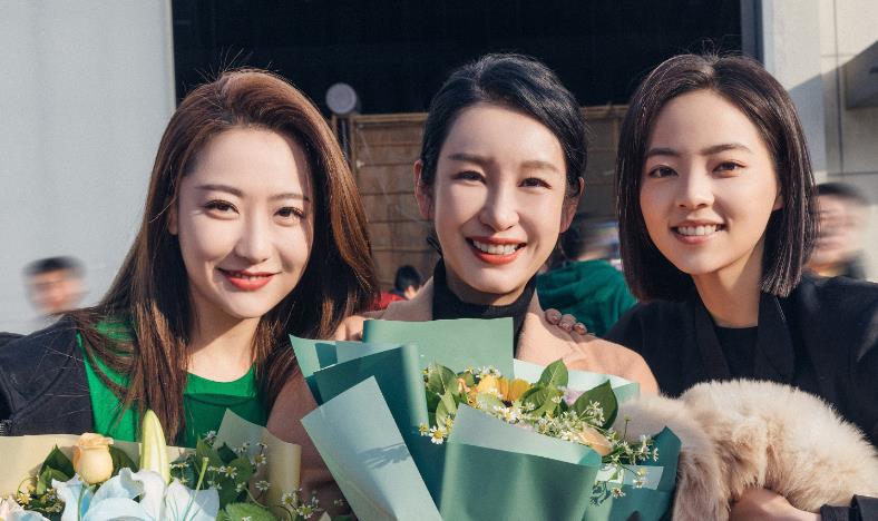 谭松韵|32集《请叫我总监》被传将播，4位实力派压轴，谭松韵抽到王炸