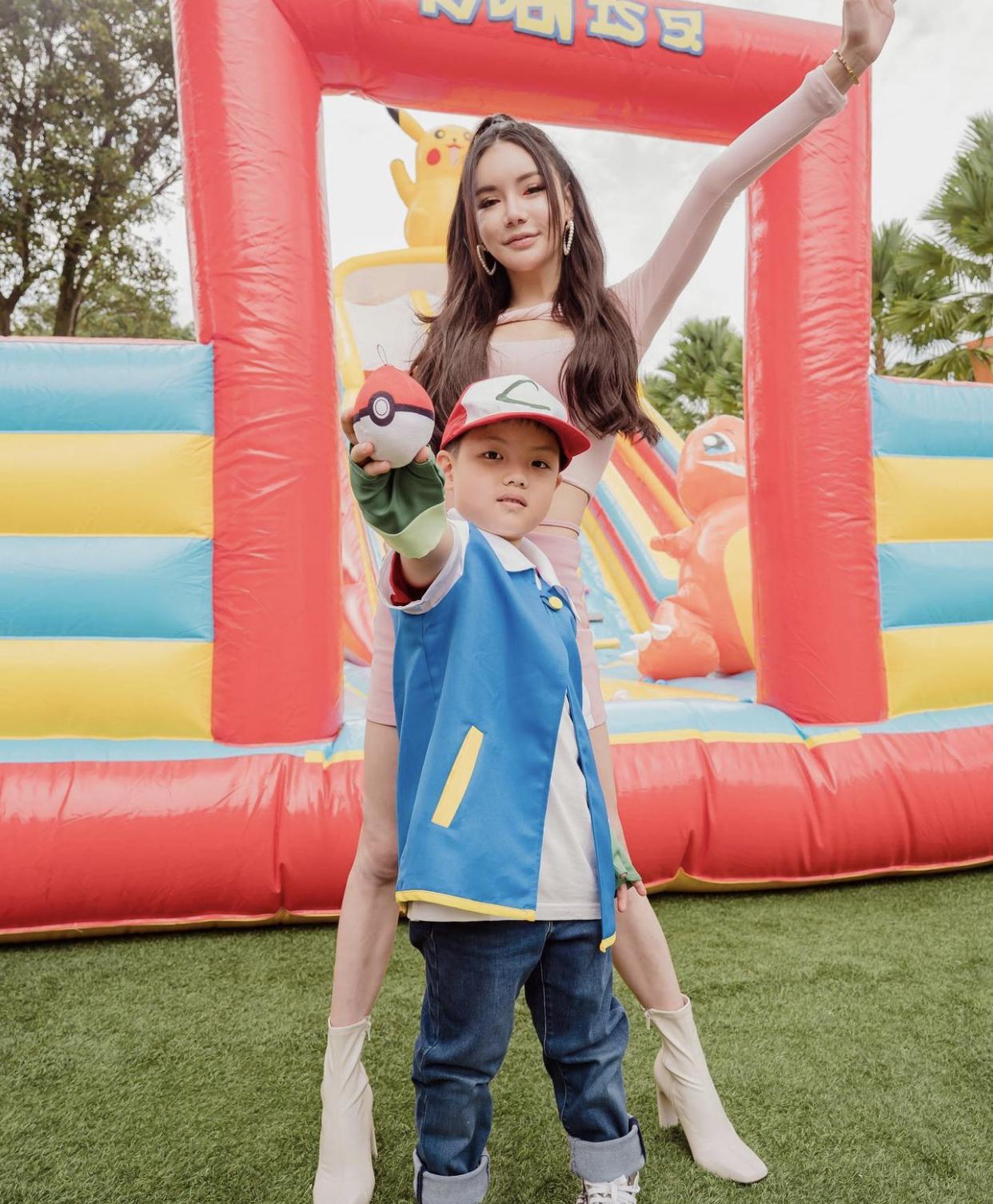 何猷君|何猷君富婆前任承认婚变，二婚两个月就分居，独养5岁儿子欲离婚