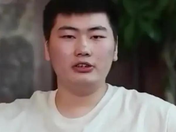 陈萌|眼红了？陈萌怀孕后大衣哥奖赏600W，陈亚男哭诉离婚是遭人陷害