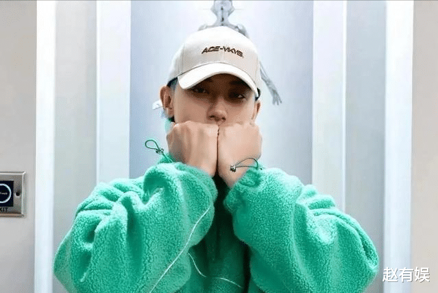 黄子韬|黄子韬恋情事件再升级!回应态度惹争议,网友:他真的清醒吗?