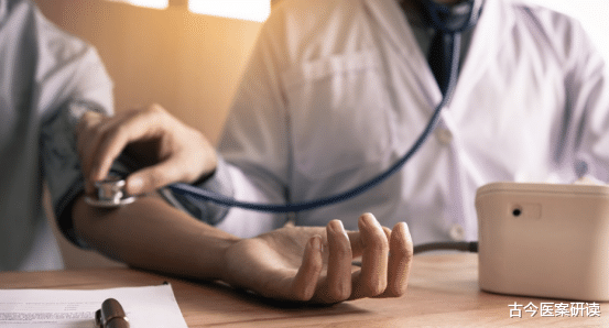 结直肠癌|“升压大户”被揪出,是食盐的10倍,医生:再不忌口,铁打的血管也难扛