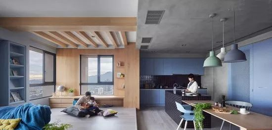 贴心板凳设计,一进门便能感受到温馨与美好