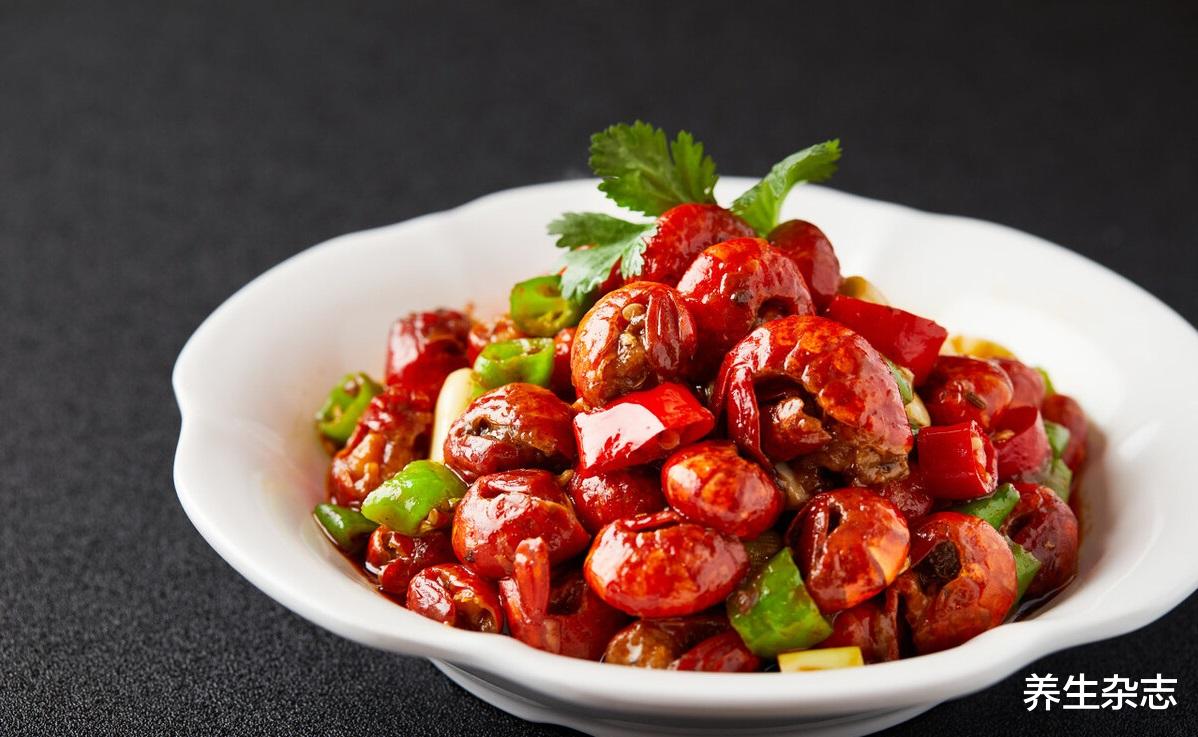 |豆浆是肾衰竭“发物”?医生:不想肾脏报废,远离“2红1绿”