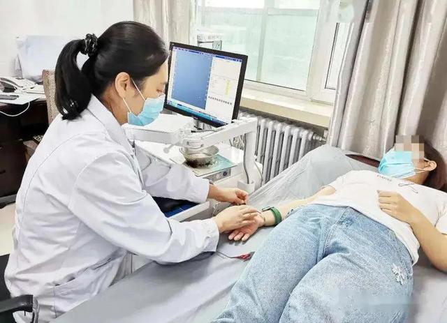 内蒙古女子从12楼跳楼自杀,原因找到了