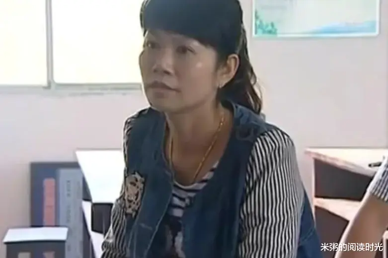 富豪女儿跟残疾儿子争房产,癌症父亲下跪诅咒:做鬼也不放过你