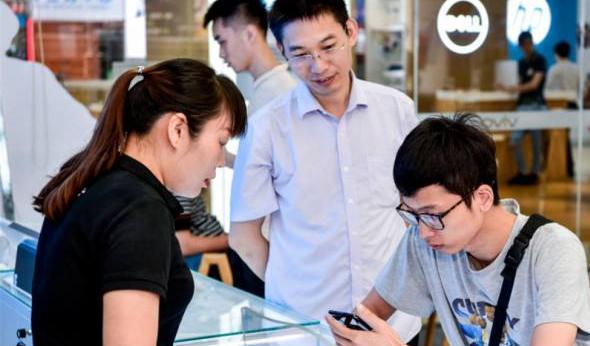 |换手机每次都是两千元以内，还能用两三年的人，应有以下特征