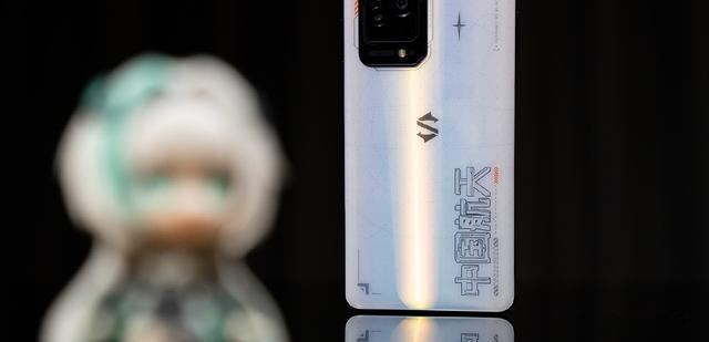 |大学生预算不多,这三款中端机型“闭眼买”,看看有你在用的吗?