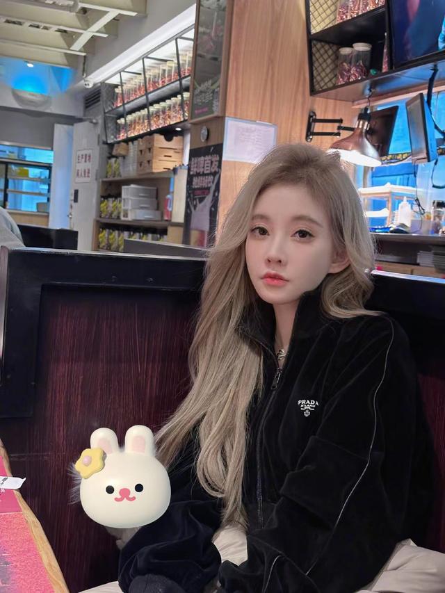 白泽|春晚阵容官宣，杨紫赵丽颖冯提莫待遇完全不同，咖位不同别硬融