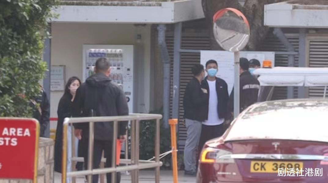 杨明|洗底复出拍剧!TVB知名男星获提前出狱,传已回公司向高层请罪认错