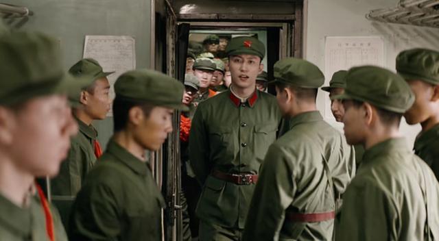 英雄岁月之王牌部队|《王牌部队》收视率下跌后，粉丝的盲目崇拜，撑不起一部国产剧