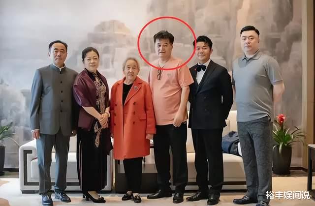 毕福剑|众星现身徐州为富豪贺寿！毕福剑上台表演，张智霖初恋与孙兴对唱