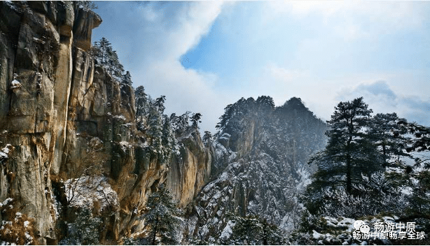 |冬日的宝天曼，银装素裹，分外妖娆，形成了别样的美景！（原创）