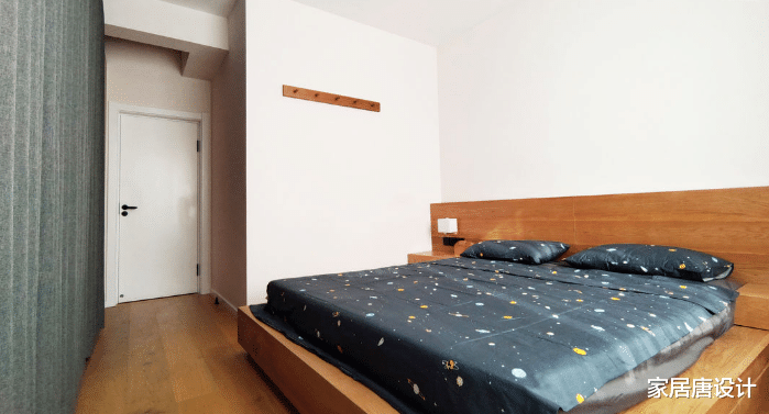 漫画爱好者的家,满足收纳需求,同时兼顾工作和生活