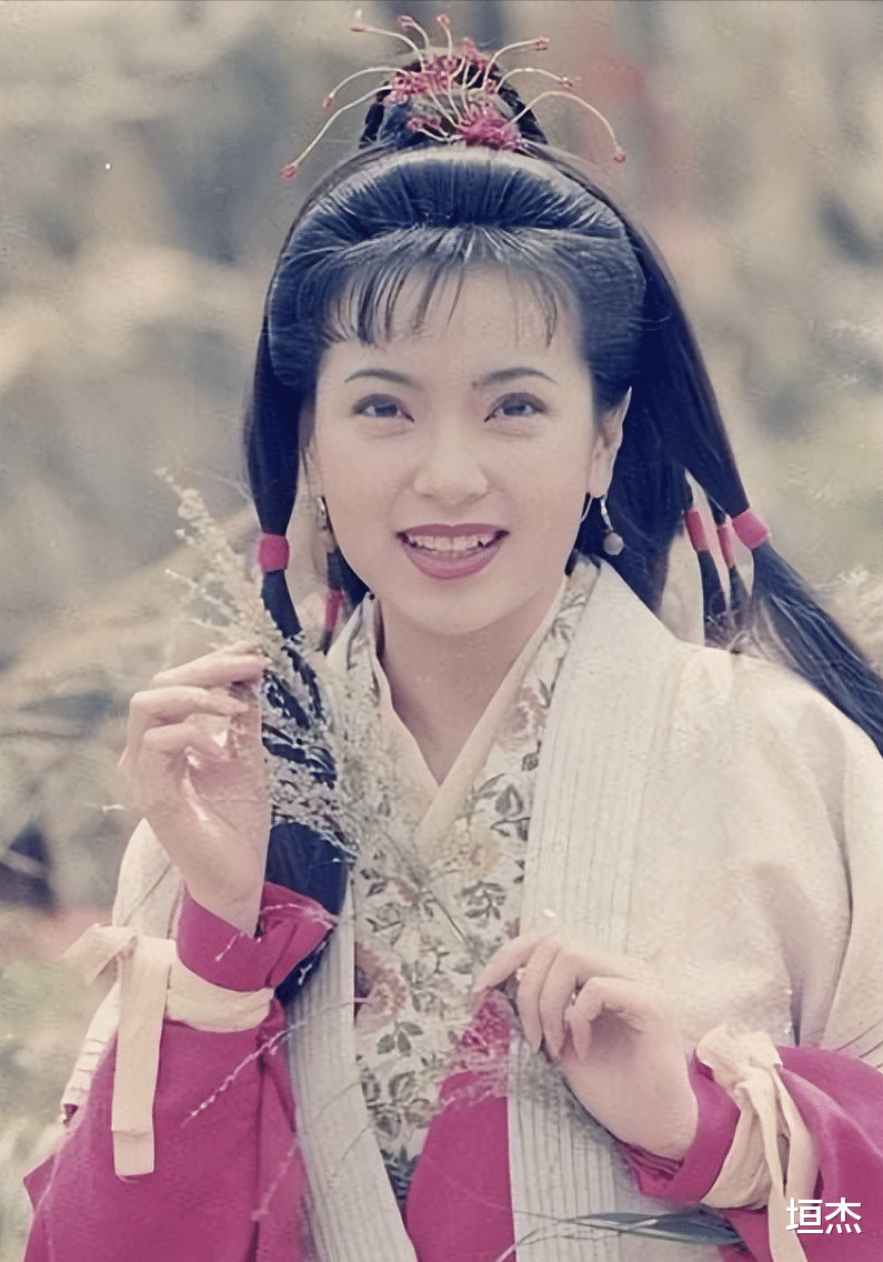 张曼玉|年轻时貌美如花，老了成“面目全非”，这12位老牌女神太可惜了