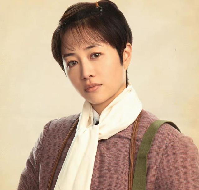 肖战|《王牌部队》后，肖战终于官宣新剧，看到女主后，网友：众望所归