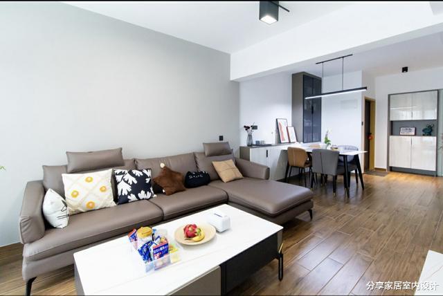 76平两居室,巧妙设计变成三房,极简装修不做吊顶,太喜欢啦!