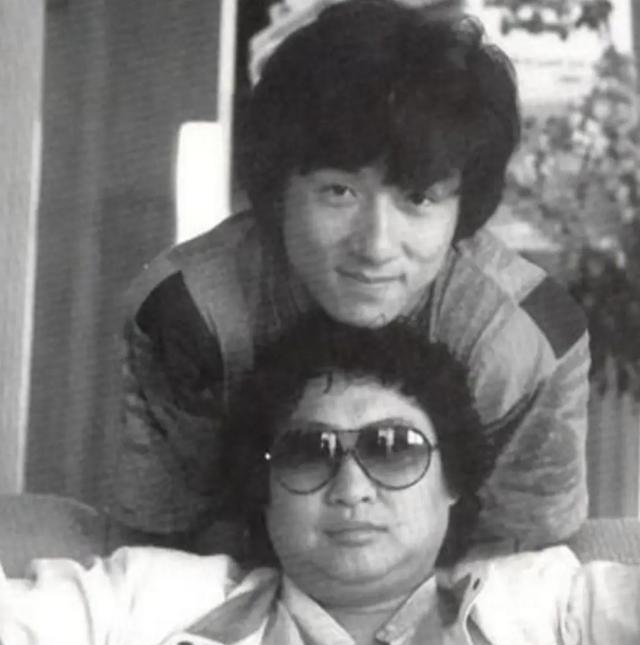 钱小豪|钱小豪逆袭，林正英与元华待遇悬殊，《僵尸先生》你不知道的幕后