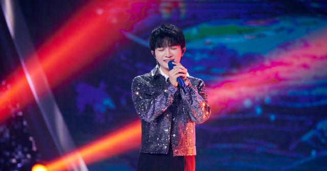 周深|劳模周深，两天四场直播，贡献殿堂级唱功，微博之夜刷爆朋友圈！