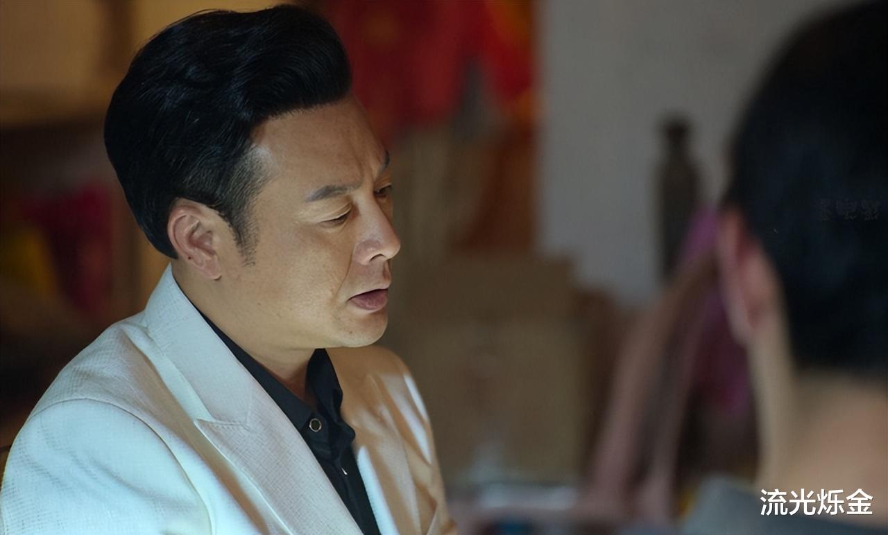 张颂文|“启强哥”张颂文:放弃月入2万的工作,转行做演员穷困潦倒