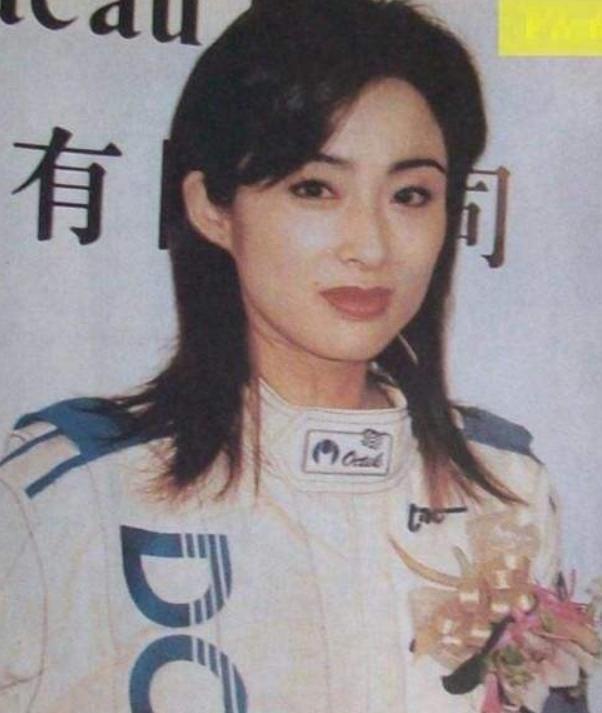 整容|10位女星再扮成名角色，“整容脸”与“天然脸”，差距一目了然