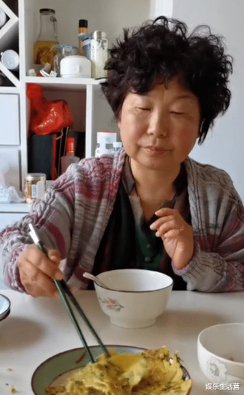 许敏|杜新枝称姚策治病钱都是靠自己，和许敏无关，周律师一句话打脸