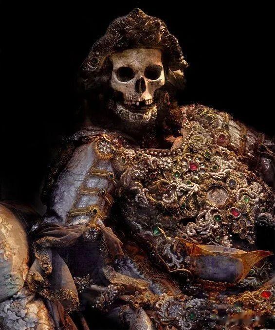 古钱币|文玩中的异类，人们却对他爱之有加