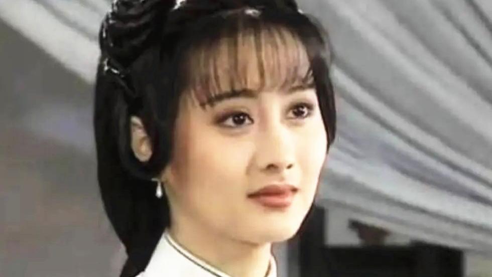 张雨绮|48岁陈德容被曝染重症，本人急晒近照澄清，称感冒引发过敏而已