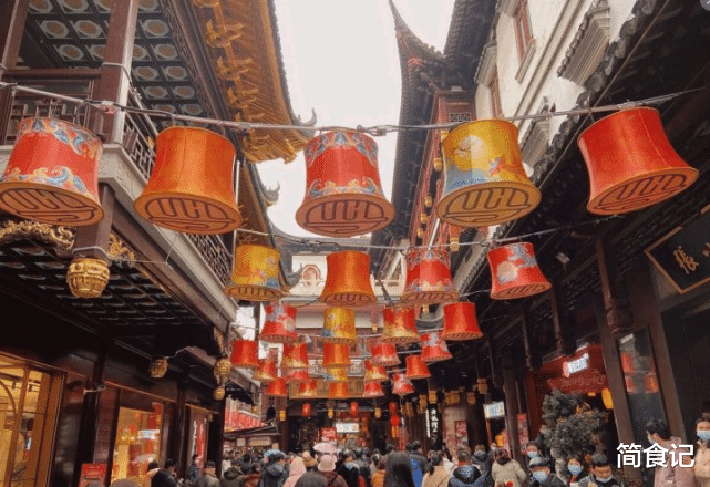 哪的小吃街人气最旺？经过评选，这6个地方比较出名，你扫过几条