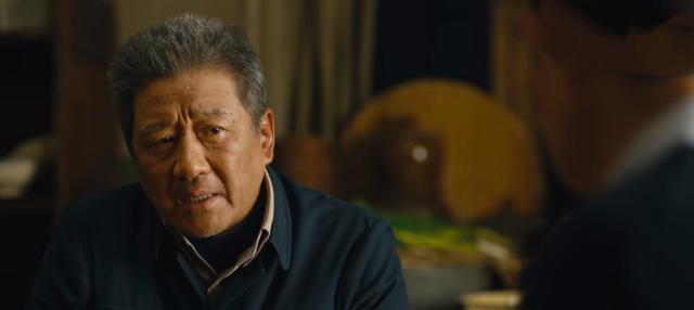 周秉昆|《人世间》周父说的话，实则暗嘲，让只会动嘴的周哥哥2次低头