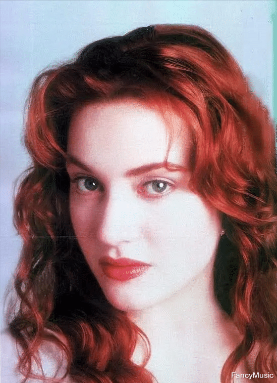 泰坦尼克号|《泰坦尼克号》25年后现状：男主长残、女主结婚3次、导演被封神