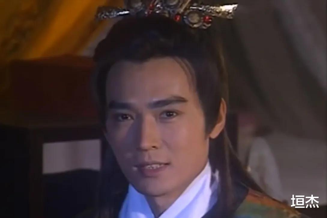 殷桃|前脚吹“绝色美人”,后脚就被配角狠狠艳压,这些女明星图啥啊